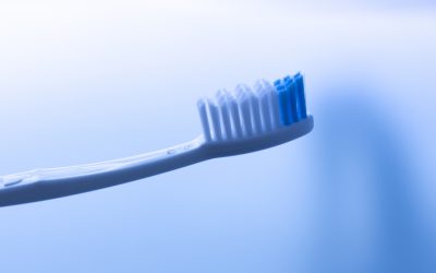 CUIDADO DEL CEPILLO DE DIENTES