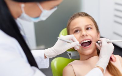 BUELTA IKASTOLARA ETA… DENTISTARI BISITA